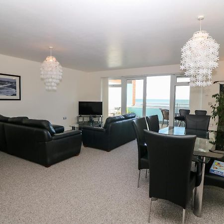 Sea View Apartment Pwllheli Εξωτερικό φωτογραφία