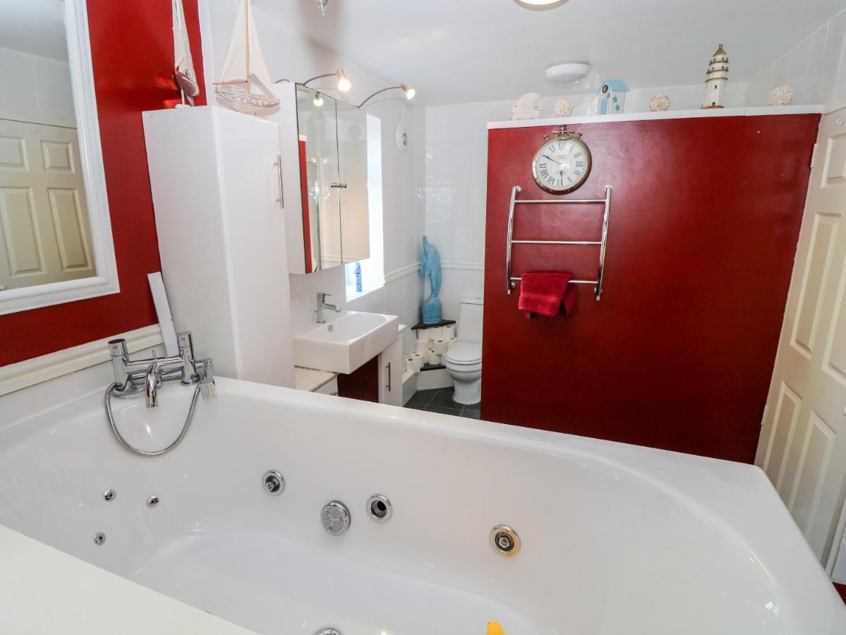 Sea View Apartment Pwllheli Εξωτερικό φωτογραφία